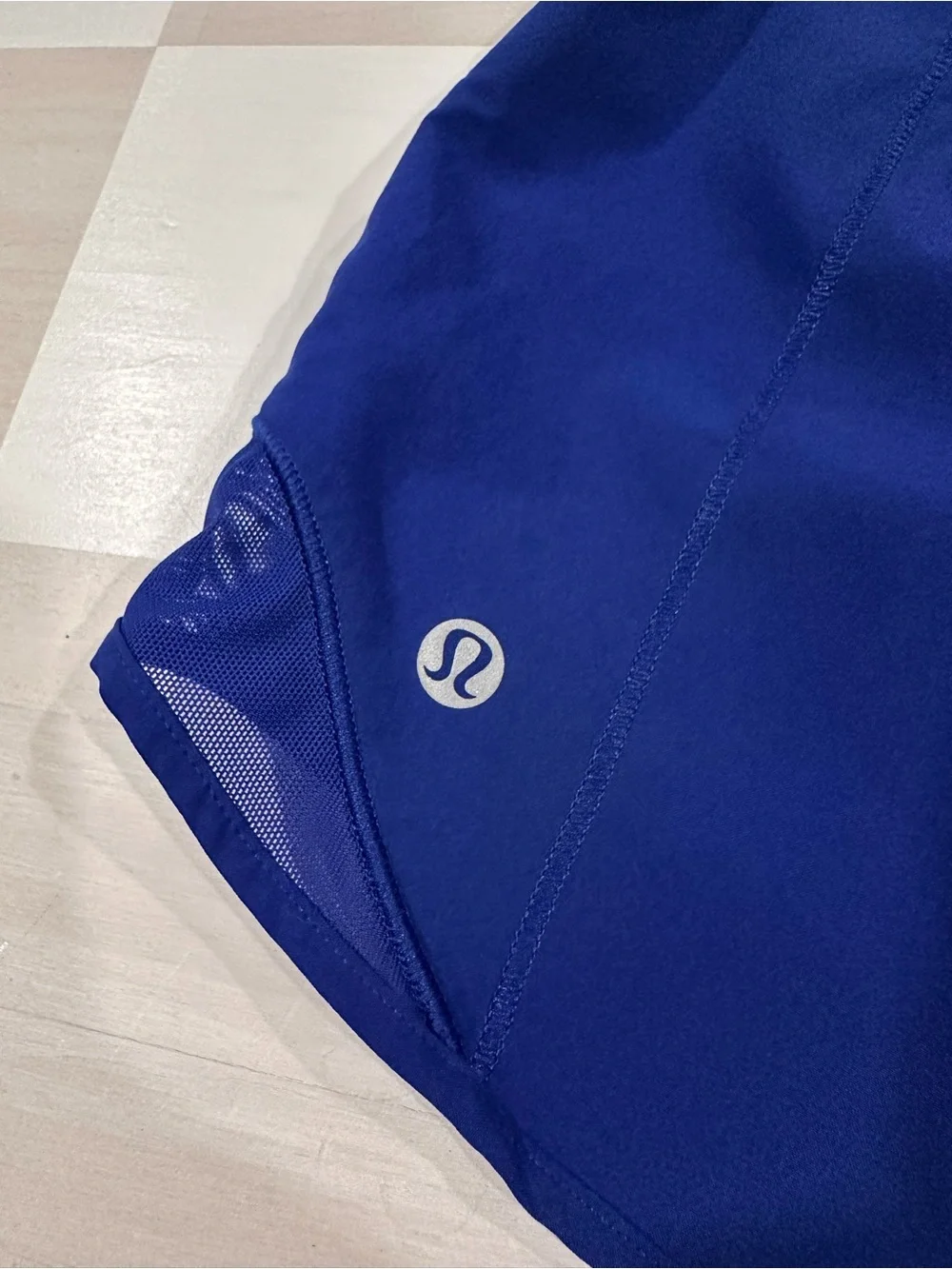 lululemon hotty hot high rise short 4” long cerulean blue/blazer blue tone W7AYX
